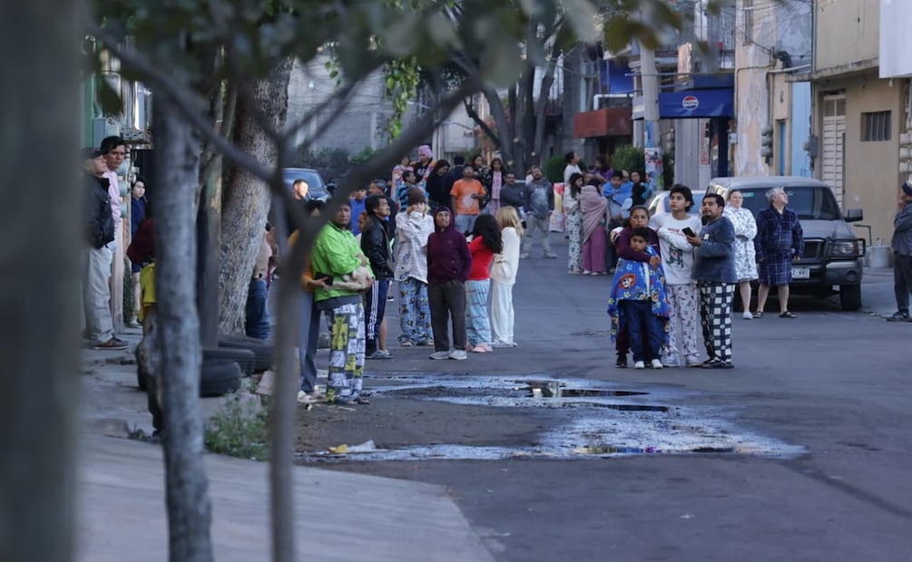Un fuerte sismo de magnitud 6,5 sacudió este viernes Ciudad de México, reportó el Servicio Sismológico Nacional. Foto : Fernanda Rojas
