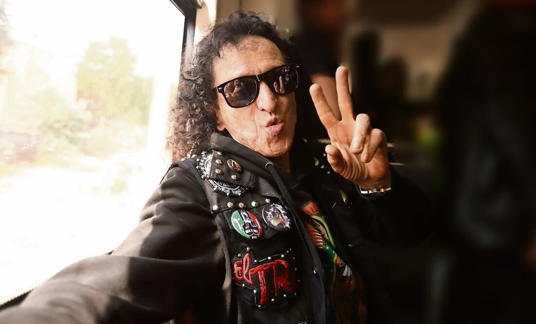 Alex dice cantar siempre desde la verdad. Foto: Gabriel Pano / EL UNIVERSAL