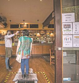 Inicia el lunes operación de códigos QR en negocios