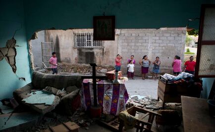 Gobernador de Oaxaca llama a no lucrar con tragedia tras sismo