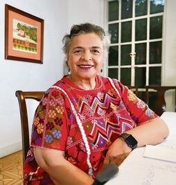 Beatriz Paredes: “no echo las campanas al vuelo”