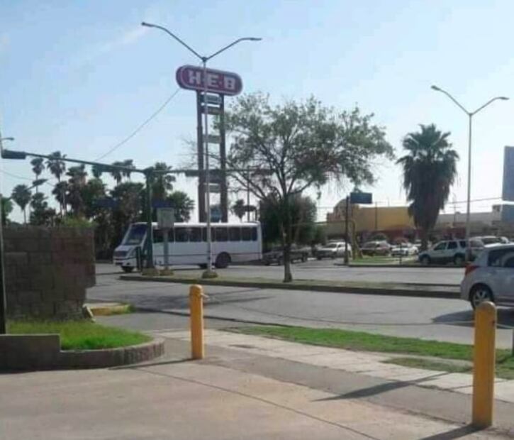 Bloqueos en Tamaulipas tras enfrentamiento entre civiles armados y policías