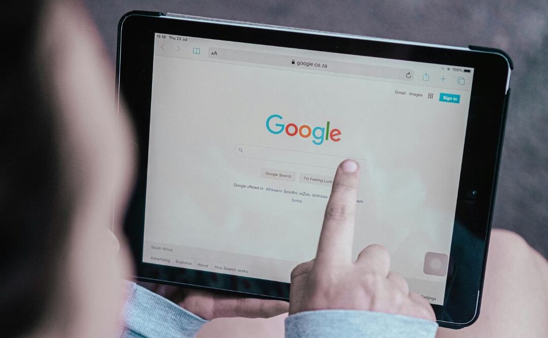 Google facilitará a sus usuarios la descarga de aplicaciones fuera de su plataforma de aplicaciones. Foto: Unsplash
