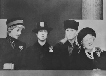 El “año horrible” de la reina Isabel II fue 1992 por varios escándalos y un incendio