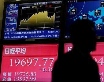 Cae bolsa de Tokio 1.04%