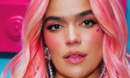 Karol G debuta en un video juego y así luce su primera muñeca virtual