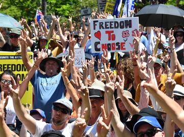 Protestan en Europa por “la libertad” contra medidas sanitarias por la pandemia