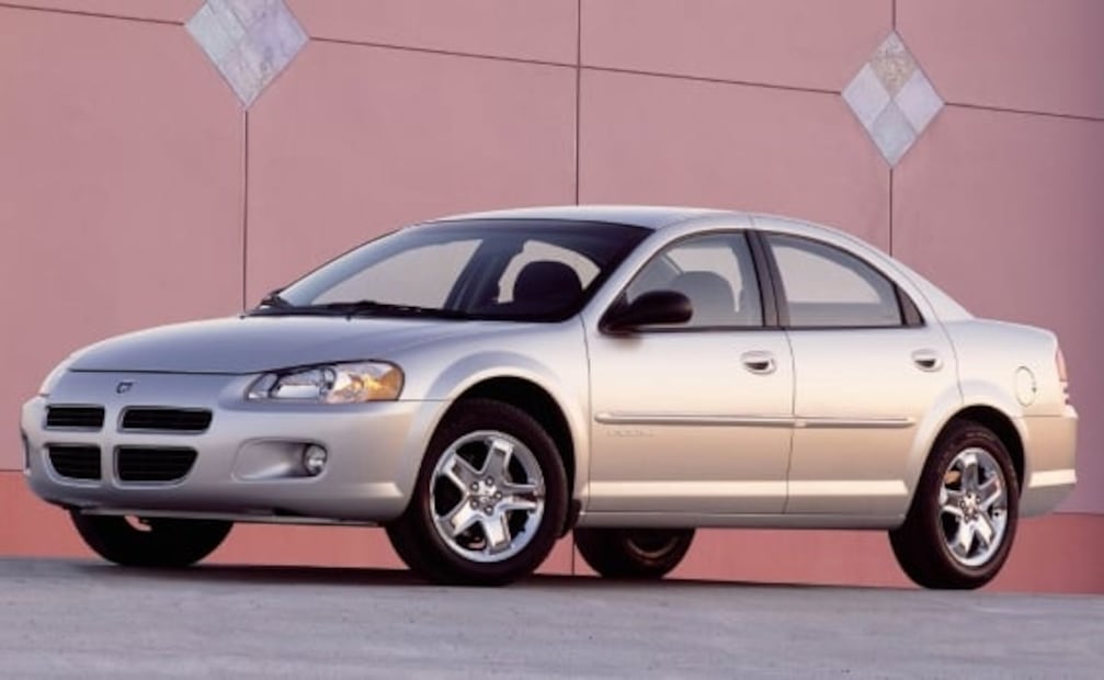 Por qué amamos al Dodge Stratus