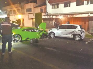 Conductor de Lamborghini choca en Polanco y huye
