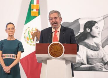 Sheinbaum desmiente salida de SRE de Juan Ramón de la Fuente; "está haciendo un gran trabajo", dice