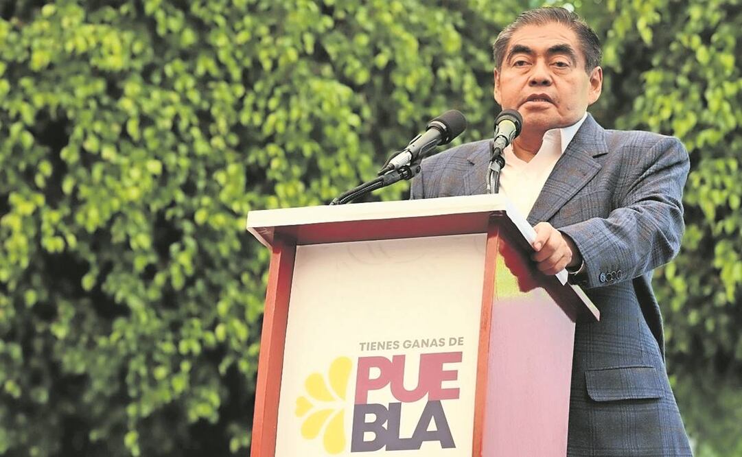 El gobernador Miguel Barbosa llamó a los poblanos a promover la nueva marca y a ver a Puebla como el mejor destino de México. Foto: Especial