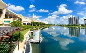 Muere hombre por probable caso de "ameba comecerebros" en Mérida, Yucatán; cierran lago de Plaza La Isla donde trabajaba la víctima