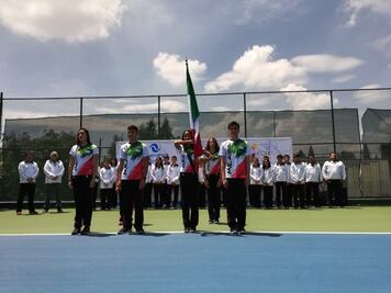 Niños mexicanos listos para los International Children's Games de Natación