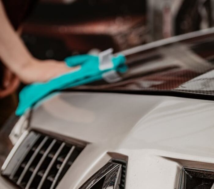 Quita los rayones de tu auto con estos tips