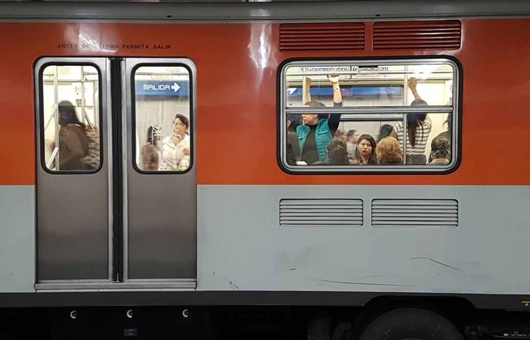 Ya podrás comunicarte con tus amigos sin necesidad de prender tus datos. (Fotos: Pixabay)