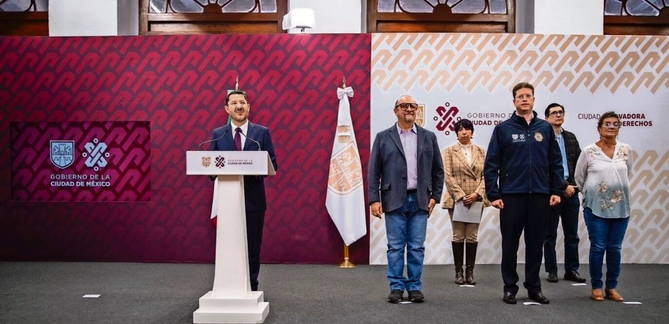 En conferencia, autoridades exhortaron a la población a reportar los altavoces que no suenen el día del simulacro. Foto: Especial