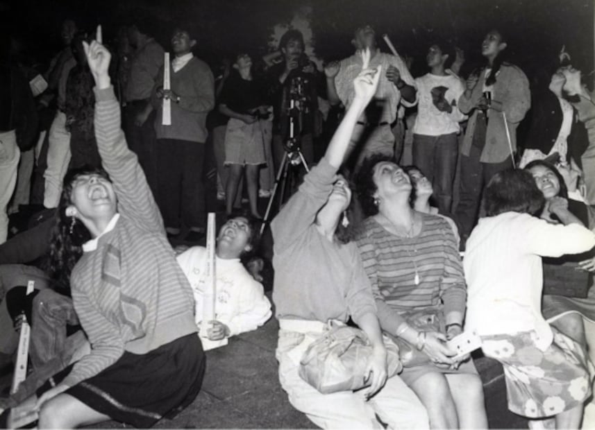 El eclipse solar de 1991 también detuvo el ajetreo de la Ciudad de México. Foto: Fototeca EL UNIVERSAL