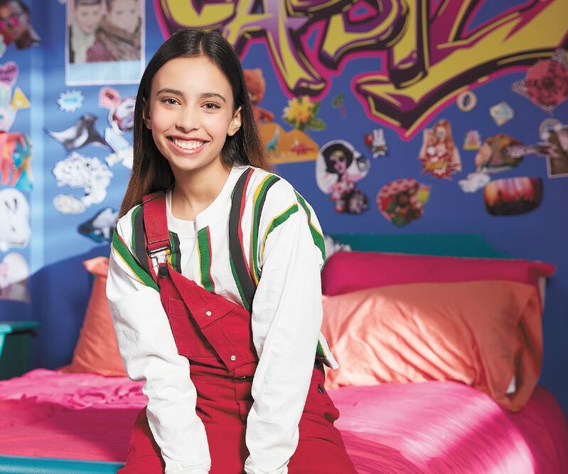 La adolescente tiene 14 años y se dio a conocer en YouTube. Foto: DISNEY CHANNEL