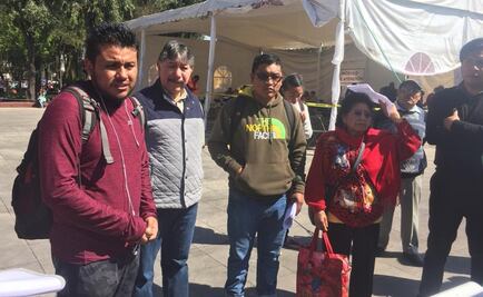 Vecinos se manifiestan en explanada de la alcaldía Xochimilco