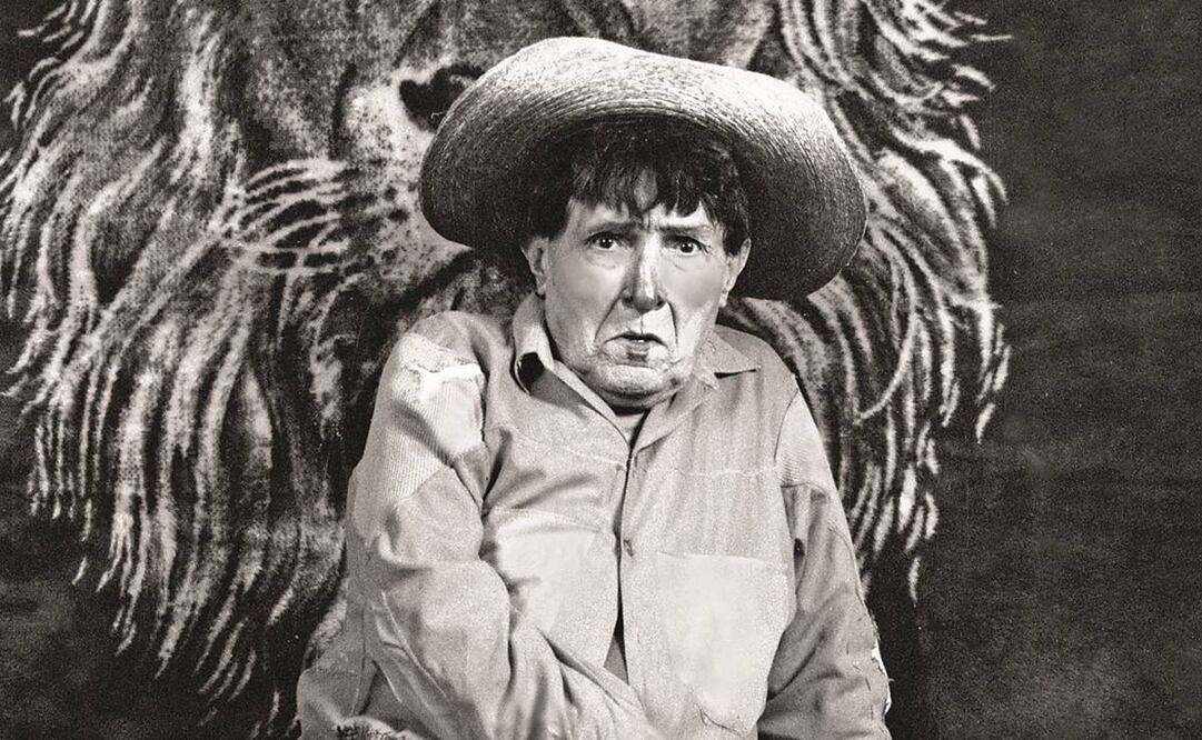 La carpa, el comediante y su “patiño”