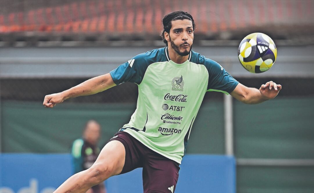 Jiménez sabe posicionarse, destaca el tico. Foto: de IMAGO7