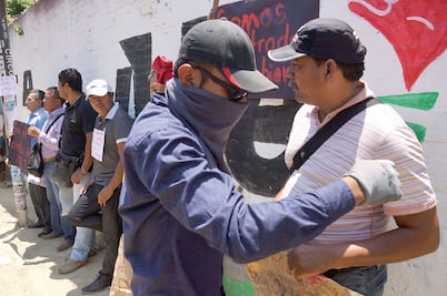 Retenciones y desalojos marcan protestas