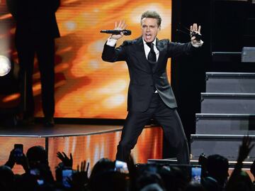 Reprogramación de concierto de Luis Miguel y avance del juicio entre Guzmán y Mayela Laguna, entre lo más leído de la semana