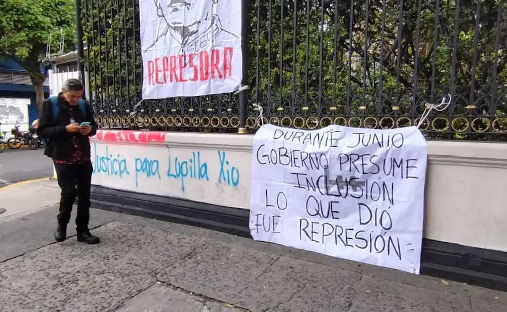 Personas trans y no binarias mueven su plantón a Bucareli tras desalojo (24/06/2026). Foto: Eduardo Dina / EL UNIVERSAL