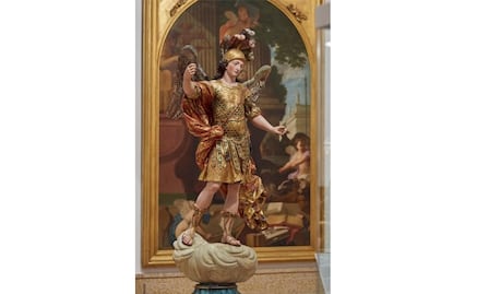 Turista destruye estatua del siglo XVIII por selfie