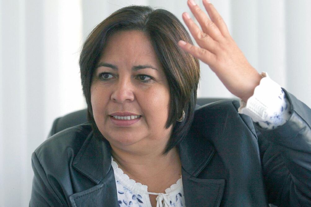 La diputada Hortensia Aragón asegura que la SEP tiene disposición para discutir la asignación del recurso federal del sector (ESPECIAL)