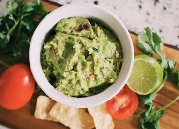 Prepara brocomole, el nuevo guacamole