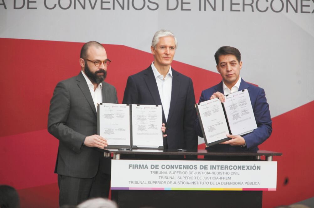 El gobernador Alfredo del Mazo dijo que el Juzgado Familiar en Línea es el primero en su tipo a nivel nacional y ha recibido 14 procesos de adopción. Foto: ESPECIAL