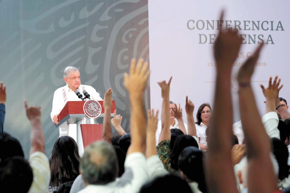 El Presidente aseguró que existe una metodología que se sigue aplicando para medir el crecimiento, pero no toma en cuenta el desarrollo. Foto: PRESIDENCIA