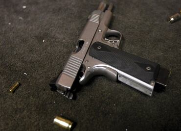 Detienen a presuntos militares por detonar armas de fuego en zona de bares de Ciudad Satelite