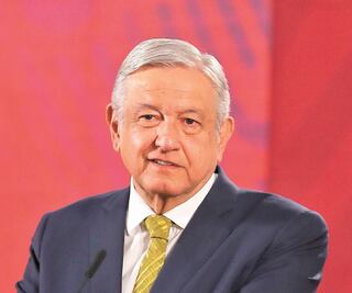 De nuevo a escena el avión presidencial