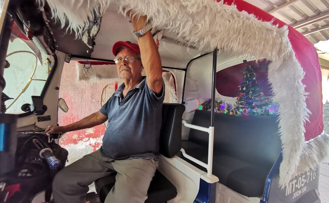 Gerónimo Flores aclara que no cobra los recorridos que hace en el "motoclaus", pues sólo busca hacer felices a los niños. Fotos: Roselia Chaca / EL UNIVERSAL