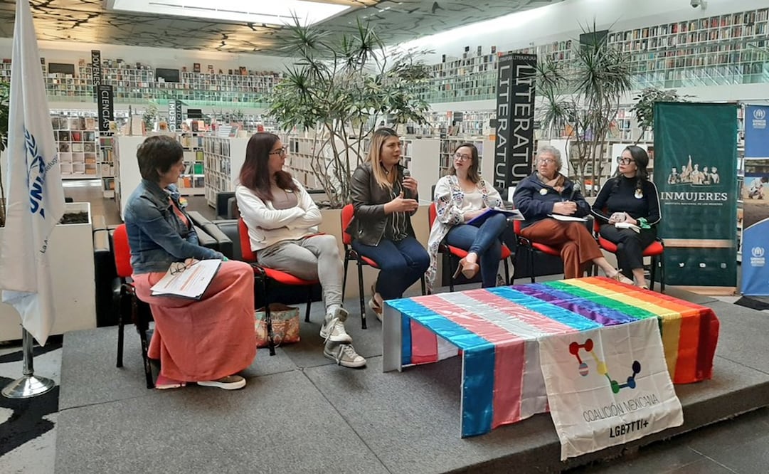 Conversatorio “Personas LGBTI en Desplazamiento Forzado”. Foto: Twitter @oramirezsal