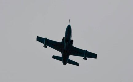 Aviones militares sobrevuelan la capital de Bolivia por protestas