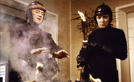 Ray Bradbury, a 102 años de su nacimiento, estás son las adaptaciones a su obra "Fahrenheit 451"