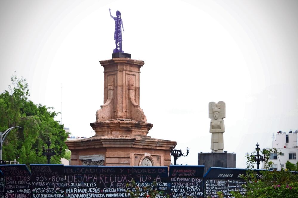 La Joven de Amajac llega a Reforma. Foto. Berenice Fregoso