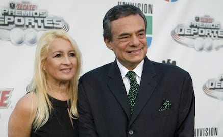 Las tres mujeres en la vida de José José