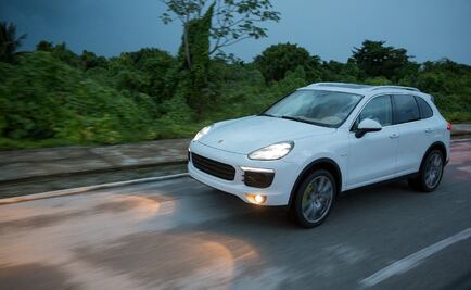 Deportivo híbrido de lujo, Porsche Cayenne E-Hybrid