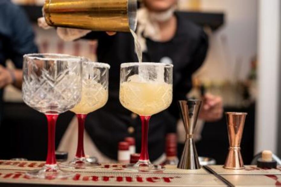 Bartender triunfa con una historia de amor