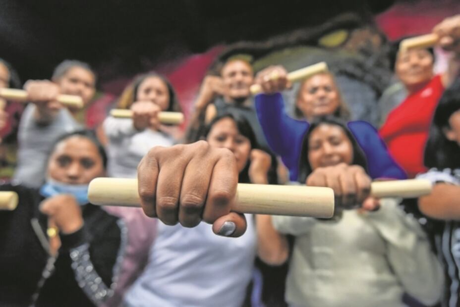 Mujeres entrenan en Edomex para defenderse de ataques violentos y ser Almas Bravas