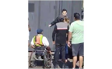 Joven agrede a policía vial con discapacidad en Oaxaca