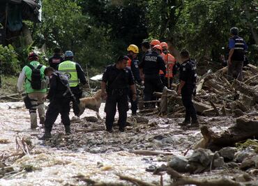 Realizan censo en zona de desastre en Puebla; hay 2 desaparecidos