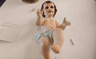 Sandra Pujol, la restauradora potosina de Niños Dios que repara la fe y la historia pieza por pieza