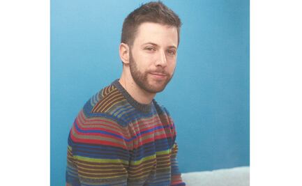 Una familia que se reúne en Navidad