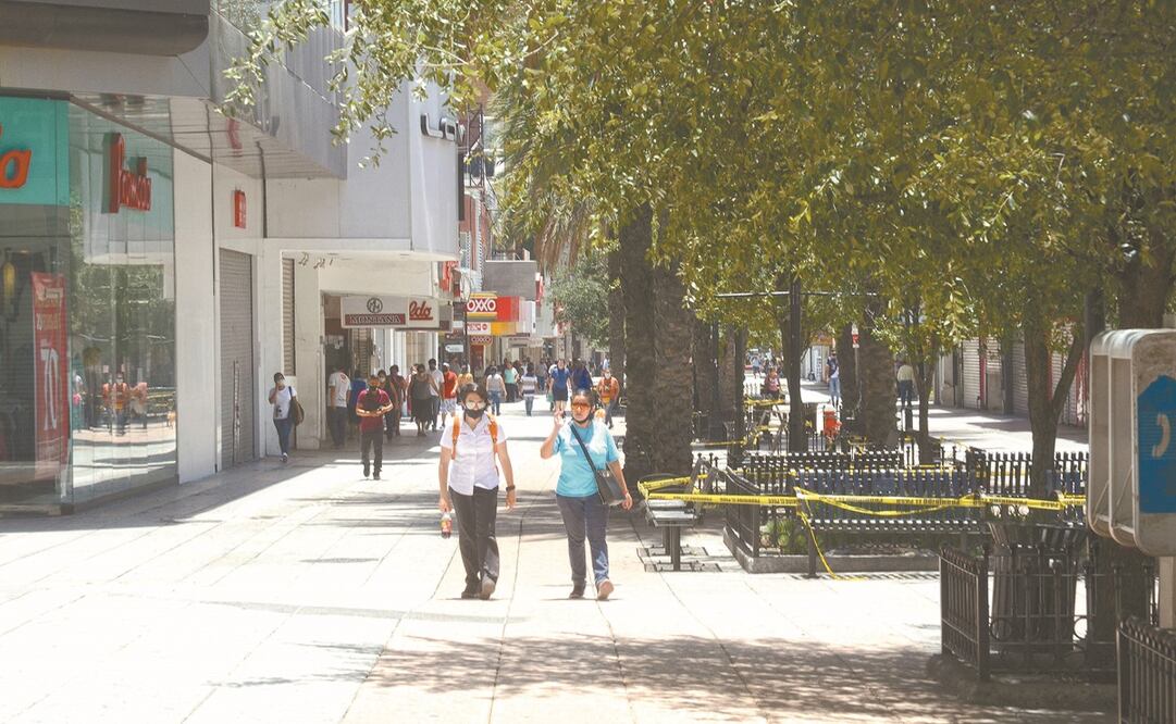 Los negocios que reabrirán no deberán rebasar un aforo de 30%, y respetar el horario, que va de las 5:00 horas a las 23:00 horas. Foto: ARCHIVO EL UNIVERSAL
