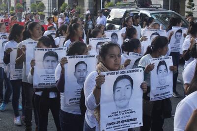 “¡Presentación con vida!”, la consigna por los 43 de Ayotzinapa